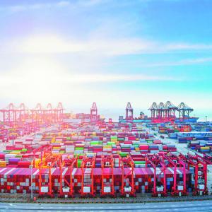 China's Import and Export Scale Surpasses 40 Trillion Yuan for the First Time, Maintaining Its Position as the World's No. 1 Trader of Goods for Six Consecutive Years